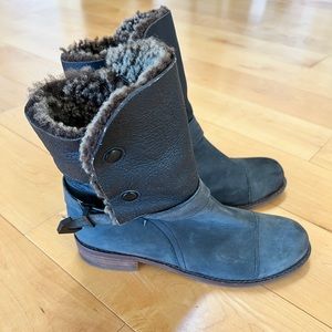 Fleece lined designer boot 8